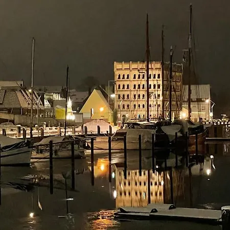 Nissen-huette Og *